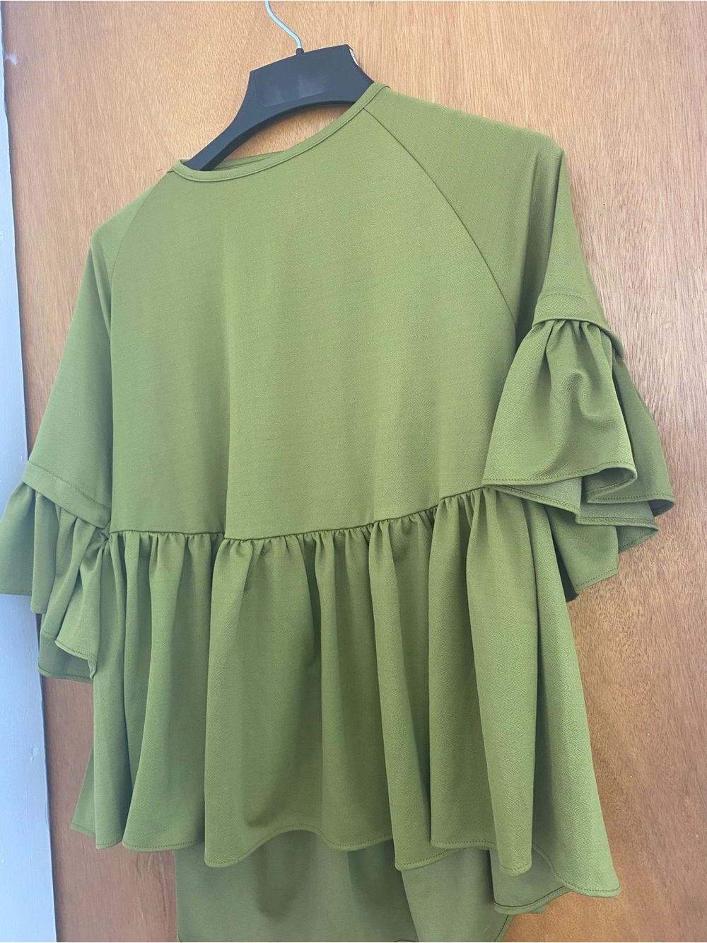 Ruffled  Green  Peas 🫛 Peplum Tunic Top